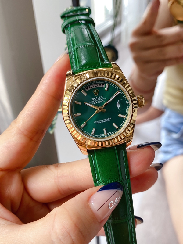 ブランド時計背面デザイン